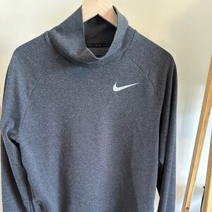 Nike Running Division Thermal Turtleneck Long-Sleeve Running Shirt (Medium)
